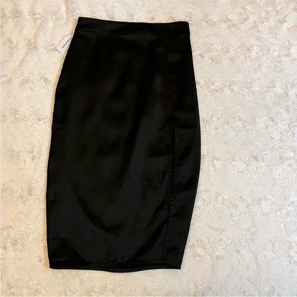 Babaton Aria Skirt Size 0 - fits like 00 - Picture 9 of 11